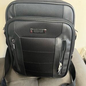 Kenneth Cole Black and Gray Men's Messenger Bag